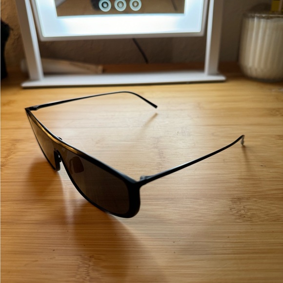 YSL Sunglasses with Case - Picture 3 of 3